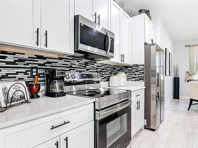 1785 9TH AVENUE, Deland, FL 32724