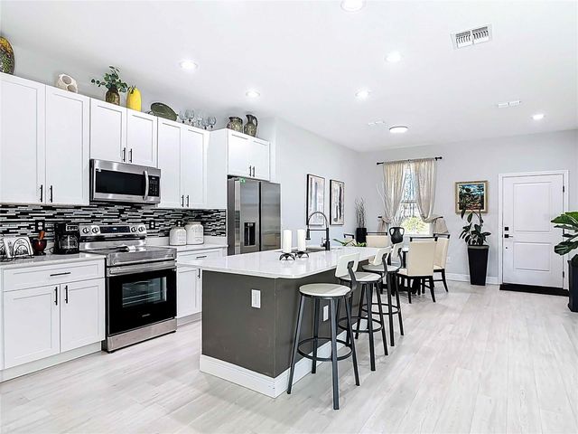 1785 9TH AVENUE, Deland, FL 32724