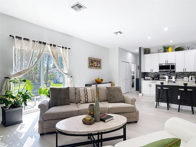 1785 9TH AVENUE, Deland, FL 32724