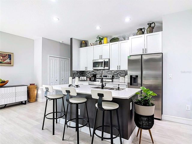 1785 9TH AVENUE, Deland, FL 32724