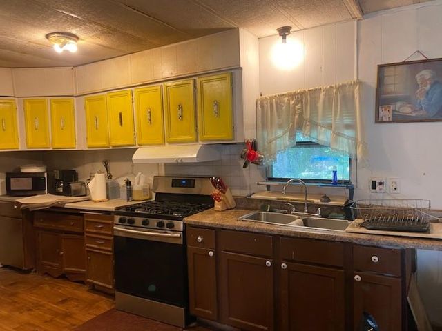 1306 Fair Oaks Drive, Richmond, TX 77469