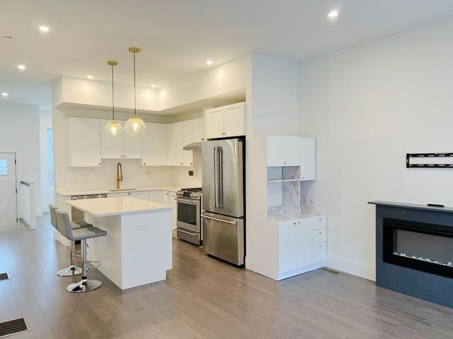 23 Charles Park Rd 23, Boston, MA 02132