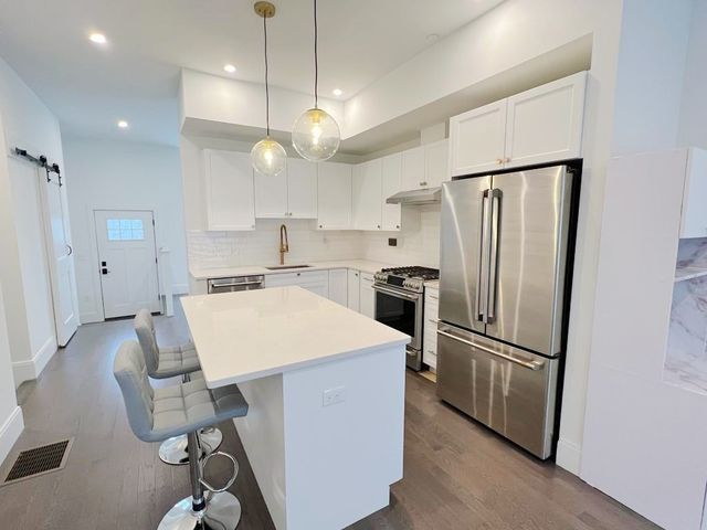 23 Charles Park Rd 23, Boston, MA 02132