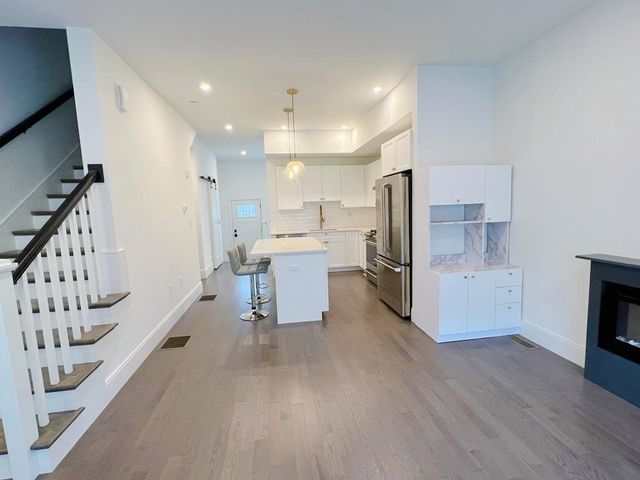 23 Charles Park Rd 23, Boston, MA 02132