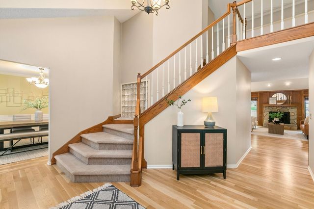 705 S 25th Court, West Des Moines, IA 50265