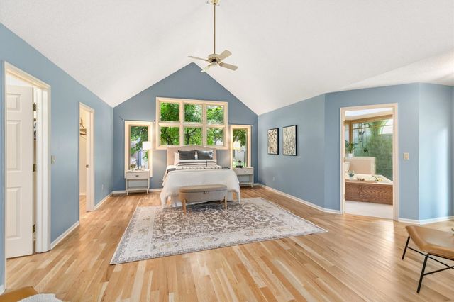 705 S 25th Court, West Des Moines, IA 50265
