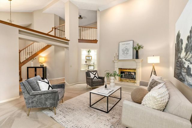 705 S 25th Court, West Des Moines, IA 50265