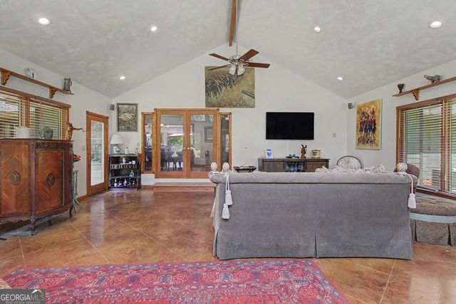 792 Fincher Road, Moreland, GA 30259