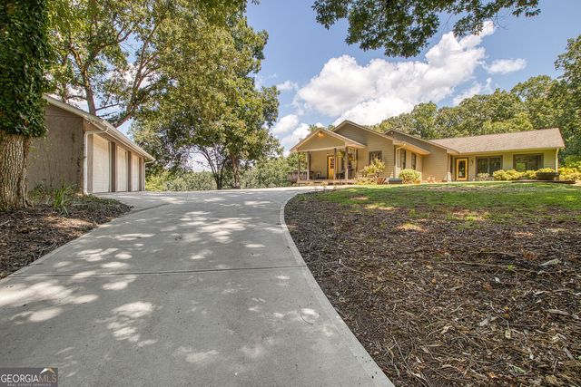 792 Fincher Road, Moreland, GA 30259