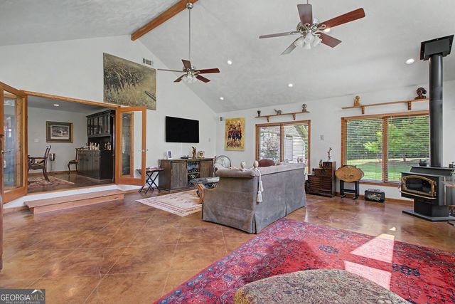 792 Fincher Road, Moreland, GA 30259