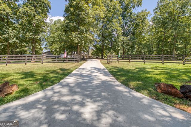 792 Fincher Road, Moreland, GA 30259