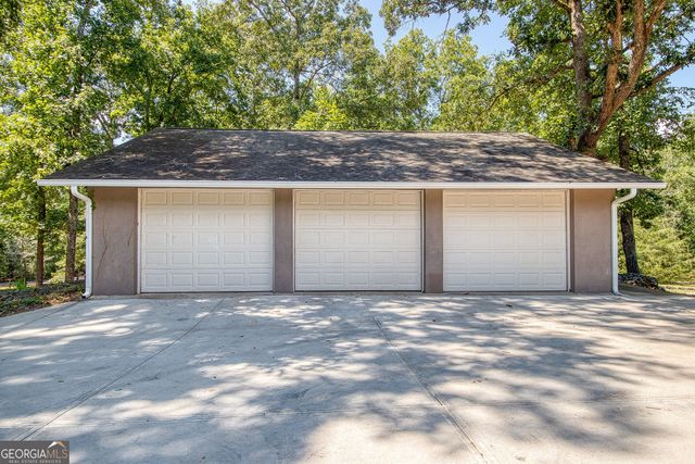 792 Fincher Road, Moreland, GA 30259