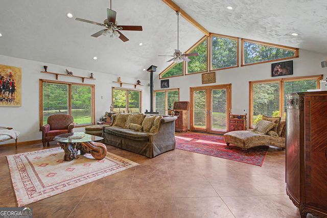 792 Fincher Road, Moreland, GA 30259