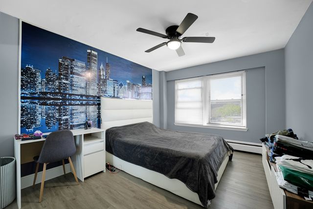 4880 N Marine Drive 715, Chicago, IL 60640