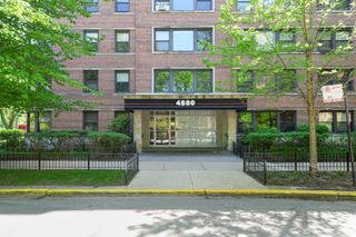 4880 N Marine Drive 715, Chicago, IL 60640