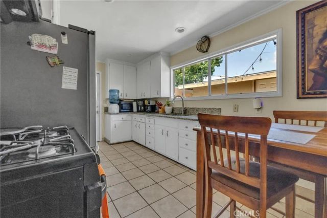 10246 Parkinson, Whittier, CA 90605