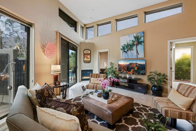 2786 N Junipero Avenue, Palm Springs, CA 92262