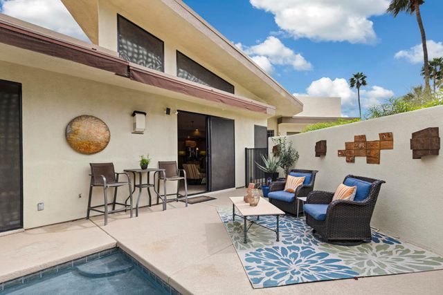 2786 N Junipero Avenue, Palm Springs, CA 92262