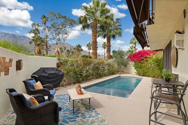 2786 N Junipero Avenue, Palm Springs, CA 92262