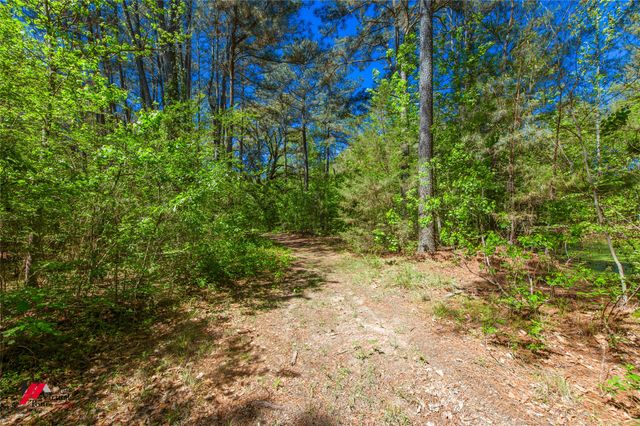 7364 Greywood Drive, Shreveport, LA 71107
