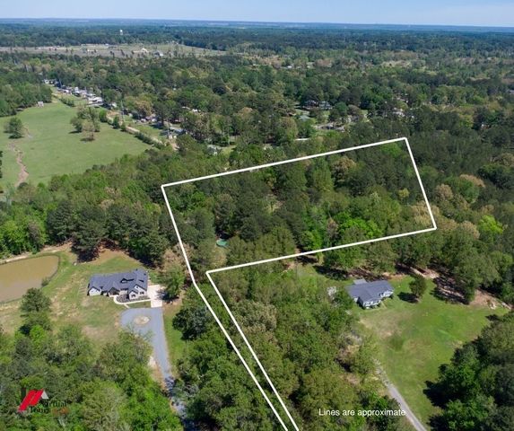 7364 Greywood Drive, Shreveport, LA 71107