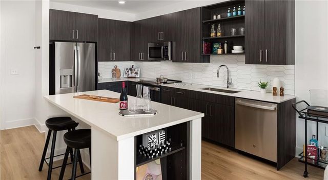 200 Nerem Street NW 2BR 3, Atlanta, GA 30313