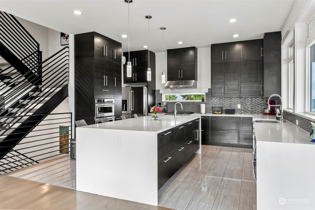 11014 Cornell Avenue S, Seattle, WA 98178