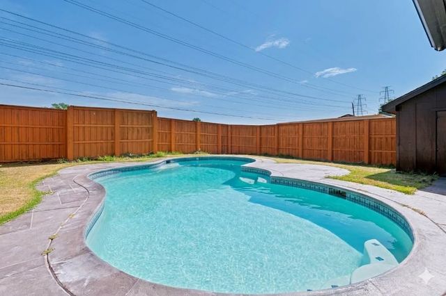2302 Greenhill Drive, Carrollton, TX 75006