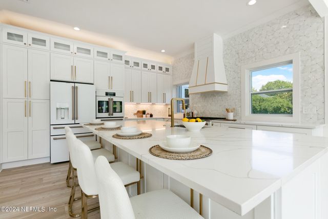 100 PLANTERS ROW E, Ponte Vedra Beach, FL 32082