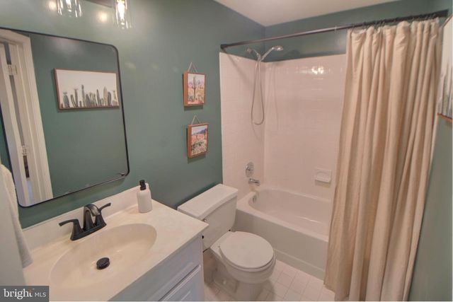 650 MARIANNE LN, Catonsville, MD 21228
