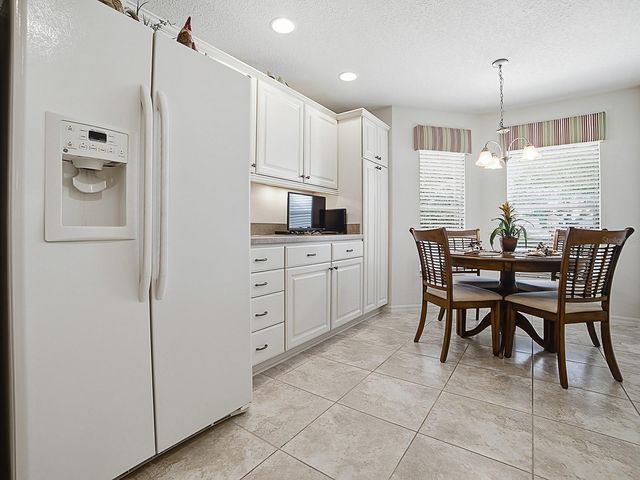 2348 MIDNIGHT PASS COURT, The Villages, FL 32162