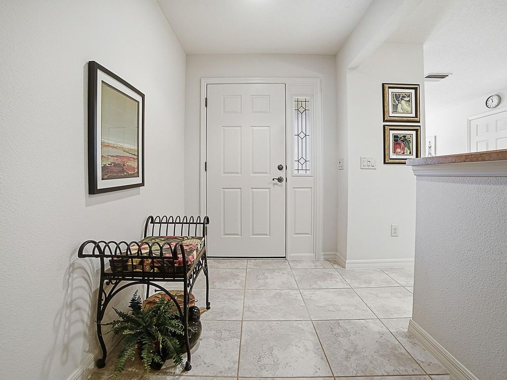 Image 2 of property listing at 2348 MIDNIGHT PASS COURT, The Villages, FL 32162