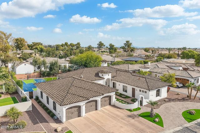 351 N CLOVERFIELD Circle, Litchfield Park, AZ 85340