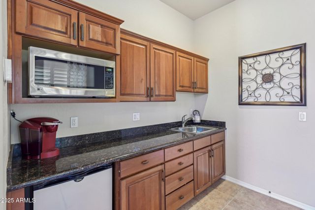 351 N CLOVERFIELD Circle, Litchfield Park, AZ 85340