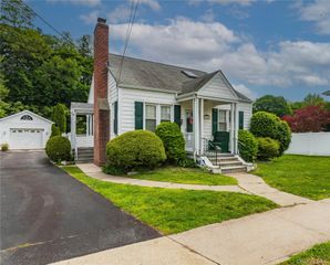 964 Pemart Avenue, Peekskill, NY 10566