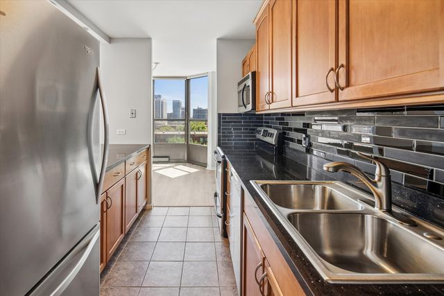 901 S Plymouth Court 702, Chicago, IL 60605
