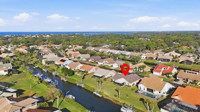 139 INLETS BOULEVARD 139, Nokomis, FL 34275