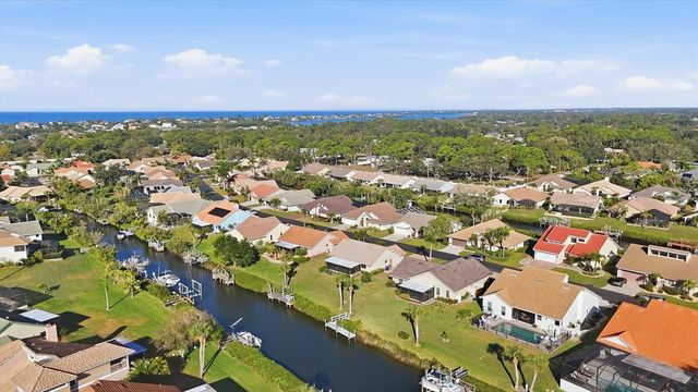 139 INLETS BOULEVARD 139, Nokomis, FL 34275