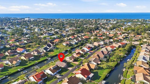 139 INLETS BOULEVARD 139, Nokomis, FL 34275