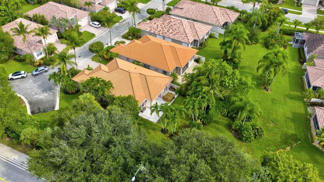 8828 Sandown Way, Boynton Beach, FL 33472