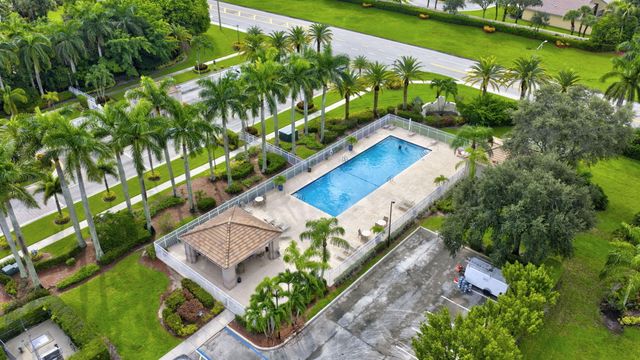 8828 Sandown Way, Boynton Beach, FL 33472
