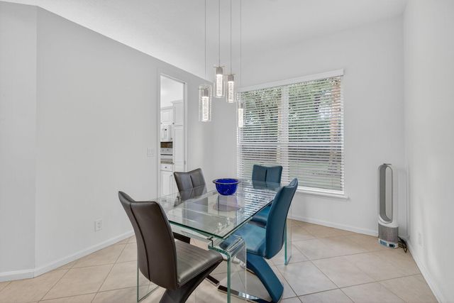 8828 Sandown Way, Boynton Beach, FL 33472