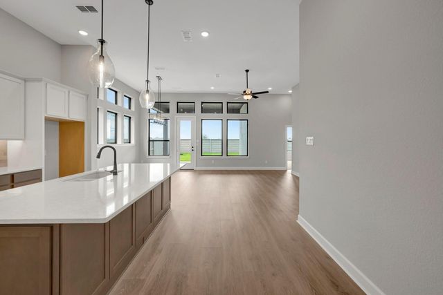 5407 Mango Bluffs Street, Manvel, TX 77578