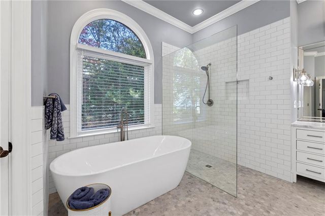 154 Bradford Drive, Eatonton, GA 31024