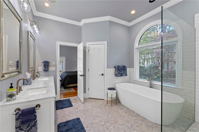 154 Bradford Drive, Eatonton, GA 31024