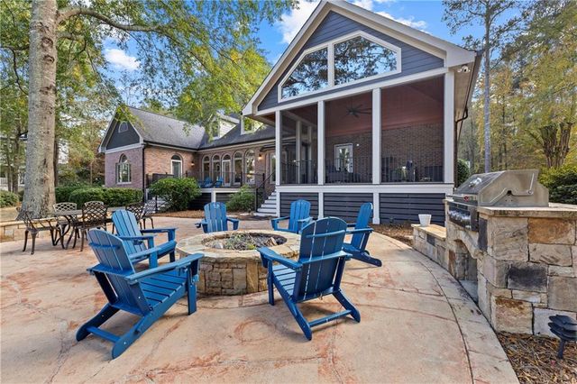 154 Bradford Drive, Eatonton, GA 31024