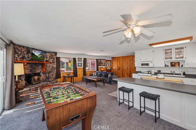 1099 Canyon, Fawnskin, CA 92333