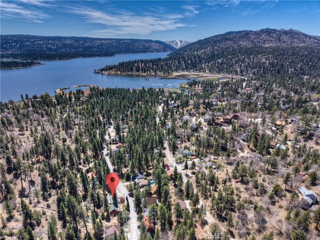 1099 Canyon, Fawnskin, CA 92333