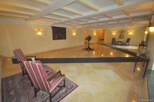 253 Garth Road 1T, Scarsdale, NY 10583