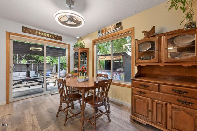 20696 Barton Crossing Way, Bend, OR 97701